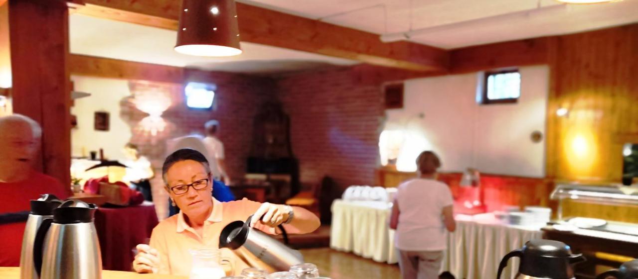 Hotel Ludmila Mělník Dış mekan fotoğraf
