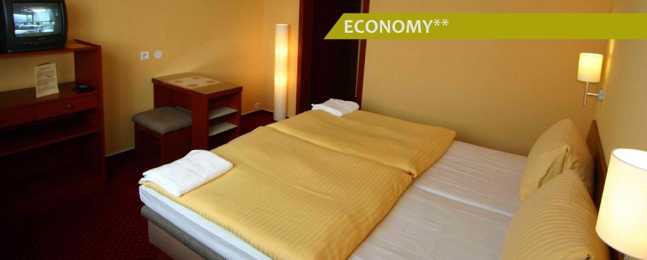 Hotel Ludmila Mělník Dış mekan fotoğraf